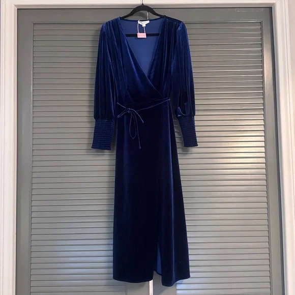 NWT Belle and Bloom Royal Blue Velvet Maxi Dress - Picture 2 of 8